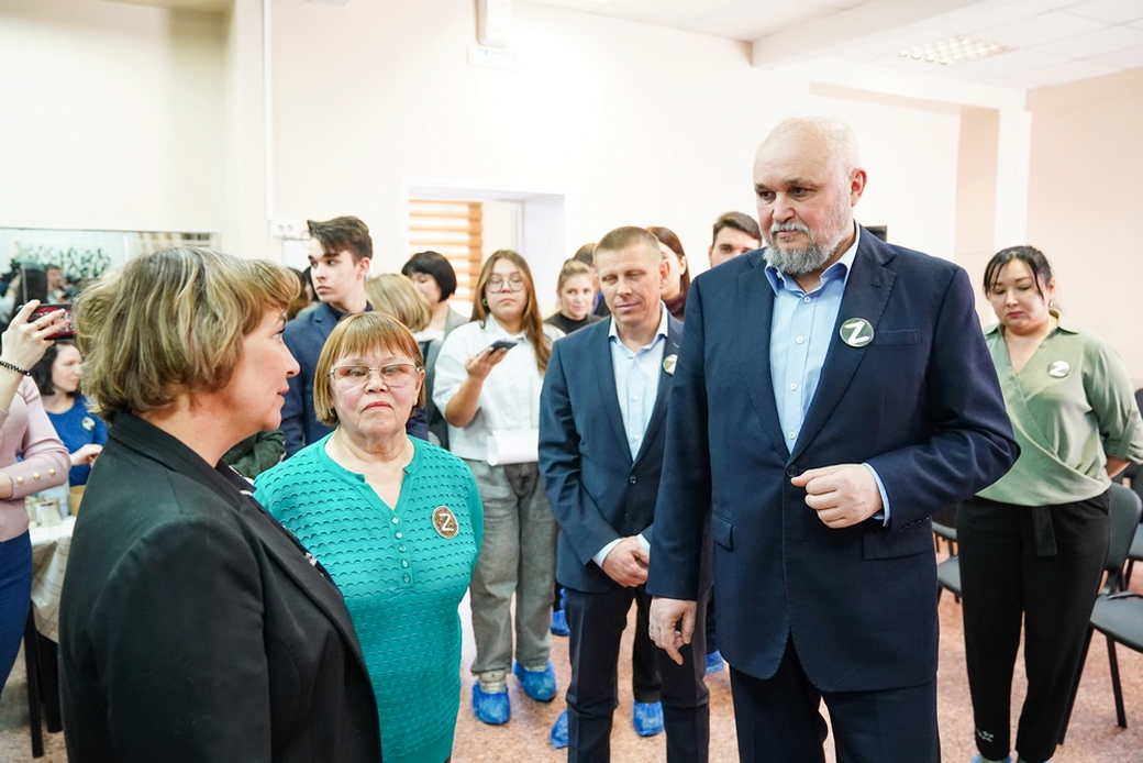 Сергей Цивилев проверил обновленный детский дом в Белове и встретился с представителями Комитета семей воинов Отечества