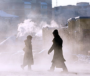 Кузбасские транспортные полицейские спасли восьмилетнего ребёнка от холода