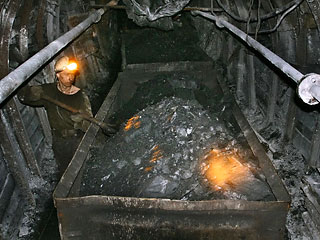 В Прокопьевске задержали черных копателей, организовавших работу нелегальной шахты