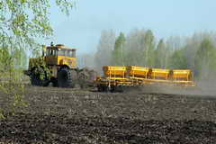 Селяне Промышленновского района приступили к весенне-полевым работам