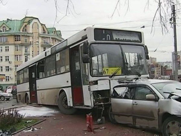 В Кузбассе начали борьбу с недобросовестными автоперевозчиками