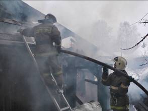 В Кузбассе проводится доследственная проверка по факту пожара, в результате которого погибли мужчина и женщина