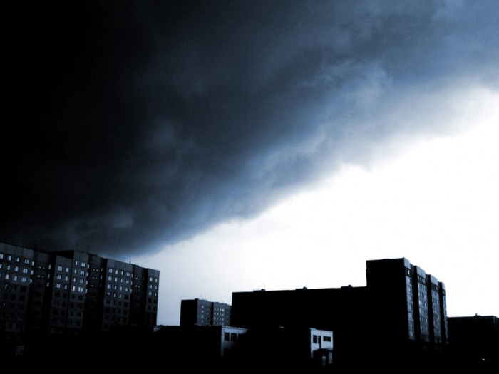 Штормовое предупреждение: В Кузбассе ожидаются дожди, грозы, возможен град, усиление ветра