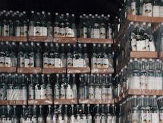 В Кузбассе изъяли 30 тысяч бутылок контрафактной водки