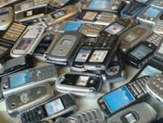 В исправительных колониях Кузбасса изъяли более 20 мобильных устройств