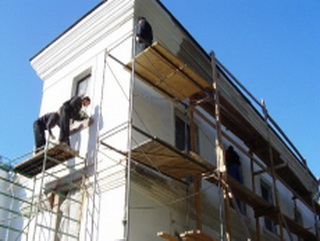 В Кузбассе прокуратура требует от управляющих компаний своевременного ремонта жилых домов