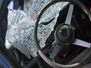 В Кузбассе в результате столкновения самосвала с трактором погиб человек