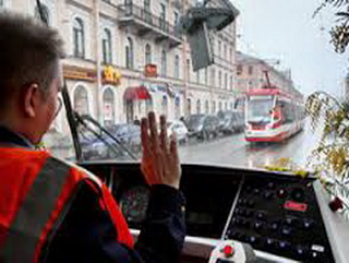 В городских автобусах Киселевска устанавливают маршрутное телевидение