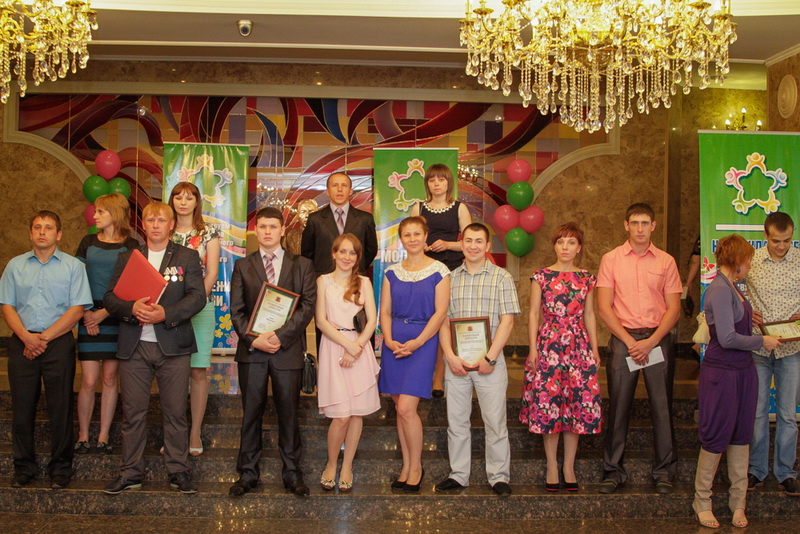 Лучшие представители молодого поколения Кузбасса получили областные награды