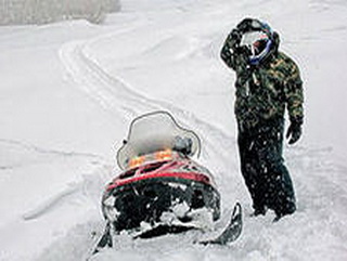 Юргинские полицейские почти 200 километров по следам искали похищенные снегоходы