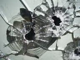 В Кемерово будут судить пешехода, который разбил лобовое стекло посигналившего ему автомобиля