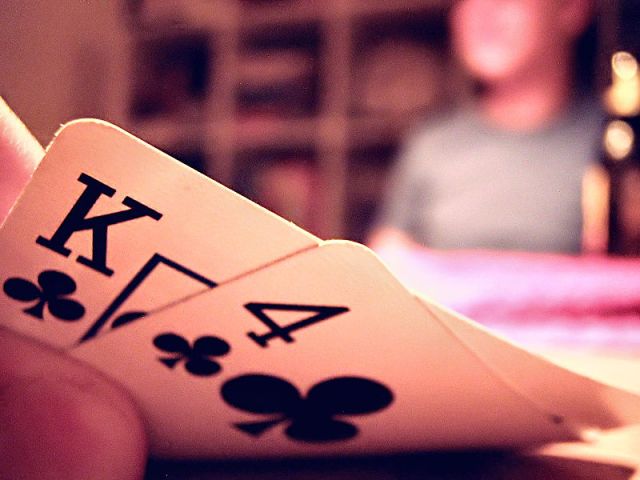 В Кемеровской области полицейские пресекли деятельность пяти подпольных азартных заведений, в том числе покерный клуб