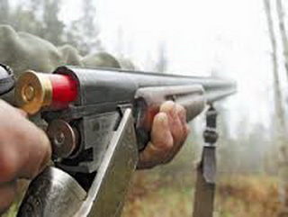 Охотник из Кузбасса лишился оружия и 40 000 рублей 