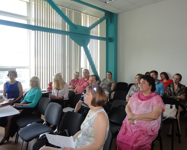Татьяна Стародуб приняла участие во встрече с представителями некоммерческих организаций Новокузнецка