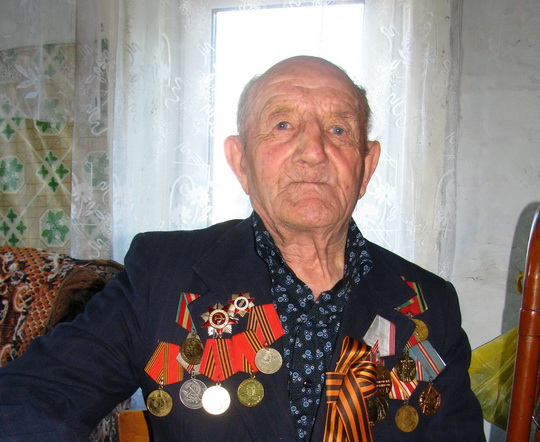 Ветеран Великой Отечественной войны Иван Головин отметил 90-летний юбилей