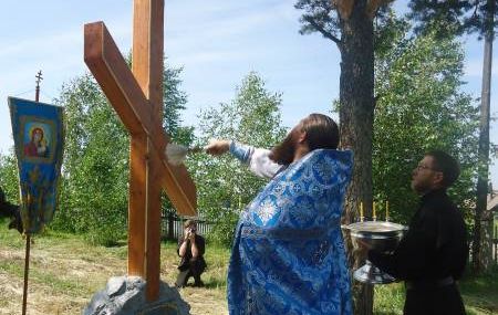 В селе Кубитет установлен самый высокий в Тяжинском районе поклонный крест