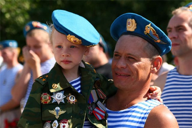 Кузбассовцы отметят День воздушно-десантных войск