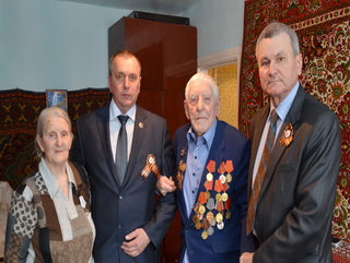 Житель Кузбасса отметил 90-летний юбилей