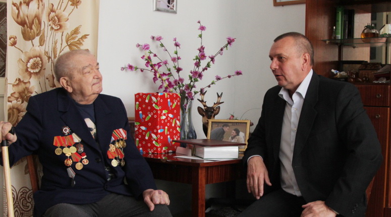 Юргинец Фёдор Емельянович Царук отметил 90-летний юбилей