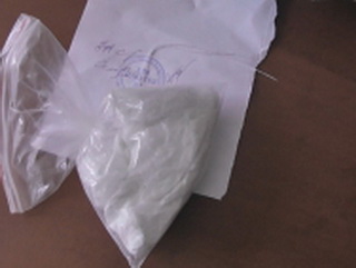 Кузбасские полицейские пресекли крупный канал поставки синтетических наркотиков