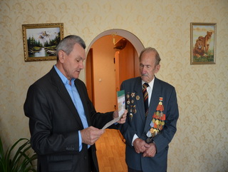 Ветеран Великой Отечественной войны из Кузбасса отметил 90-летний юбилей