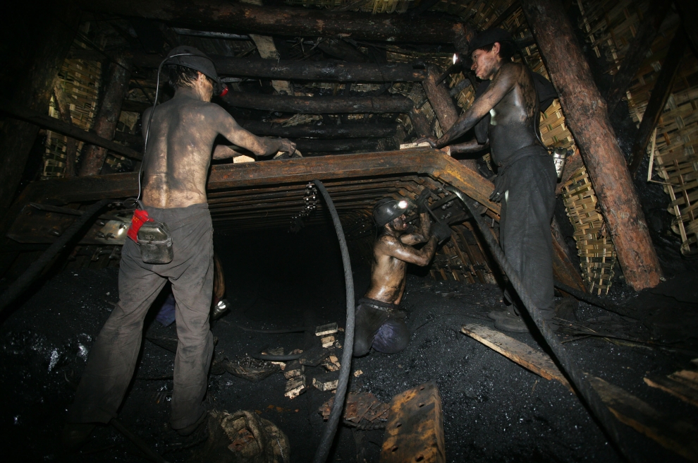 В угольной отрасли Кузбасса – 550 свободных рабочих мест