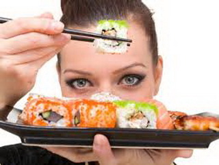 В Кузбассе за отравление блюдами японской кухни три человека взыскали компенсацию морального вреда
