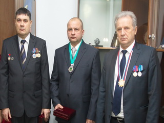 Заслуженные энергетики Кузбасса отмечены областными наградами в честь профессионального праздника