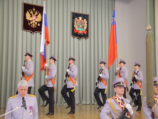 Главному управлению МВД России по Кемеровской области вручено знамя ведомства