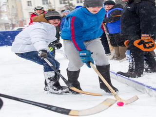 Всероссийский день зимних видов спорта массово отпраздновали на стадионе «Химик» в Кемерово