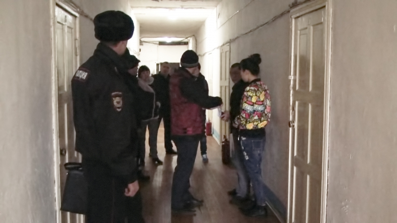 В Кузбассе полицейские провели очередной этап областной операции «Рынок-антитеррор»