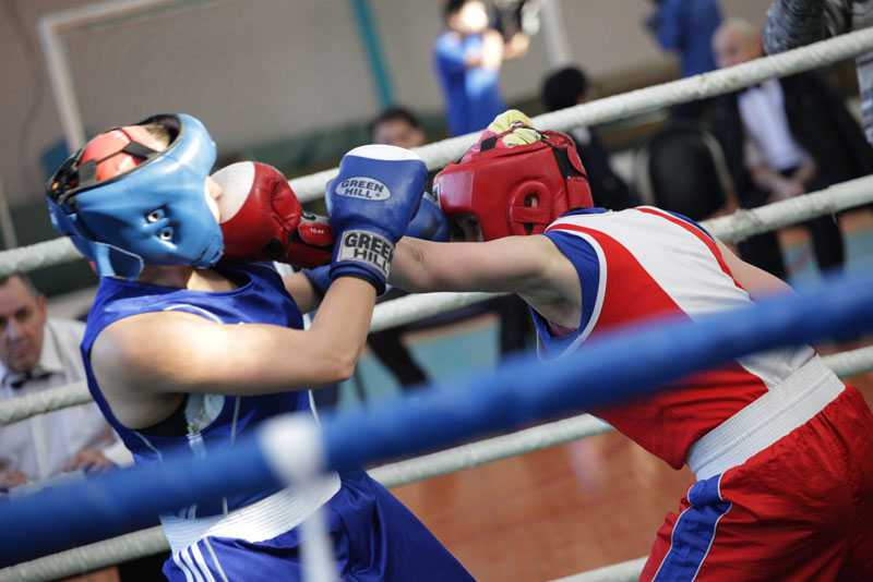 Спортсменки Кемеровской области успешно выступили на первенстве России по боксу среди девушек