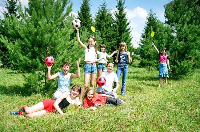 В Мысках открылись летние лагеря дневного пребывания для детей