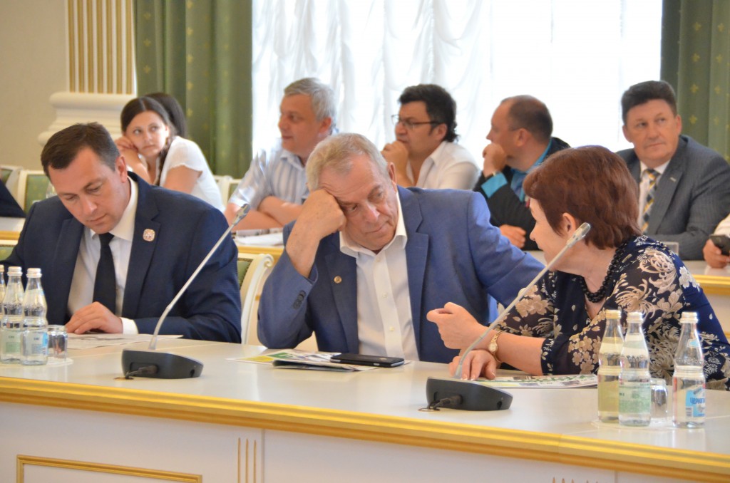 Первичные сосудистые отделения откроются в Ленинске-Кузнецком и Мариинске в 2016 году