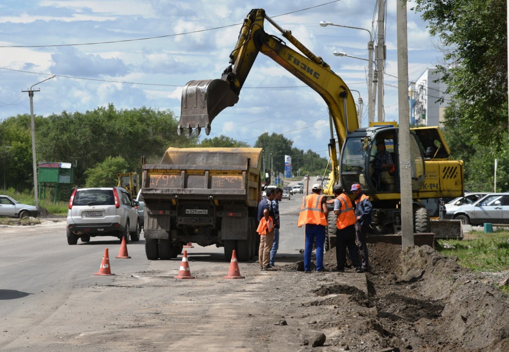 По поручению губернатора Амана Тулеева будет отремонтирована дорога в третьем микрорайоне Белова