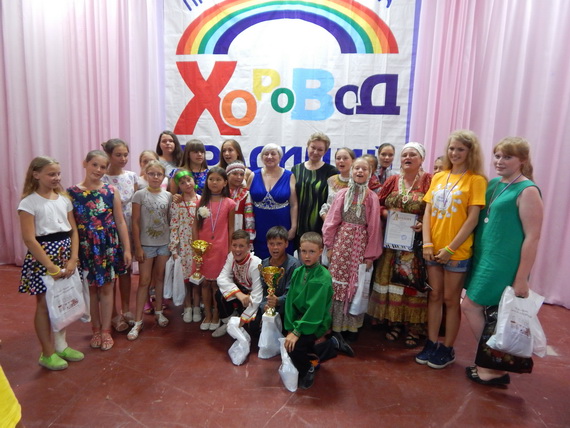 Кузбасские школьники стали победителями и призерами во всероссийских конкурсах вокалистов, художников и мастеров