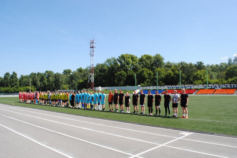 Кузбасские полицейские приняли участие в футбольном турнире памяти Владимира Клюева 