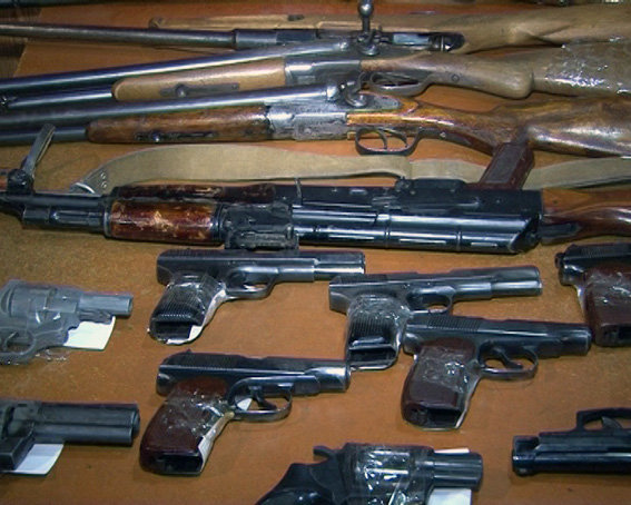 В Кузбассе продолжаются выплаты за добровольную сдачу незарегистрированного оружия