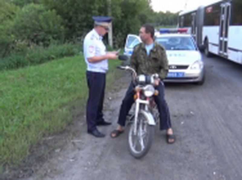 В Кемеровском районе полицейские провели рейд по выявлению мотоциклистов-нарушителей