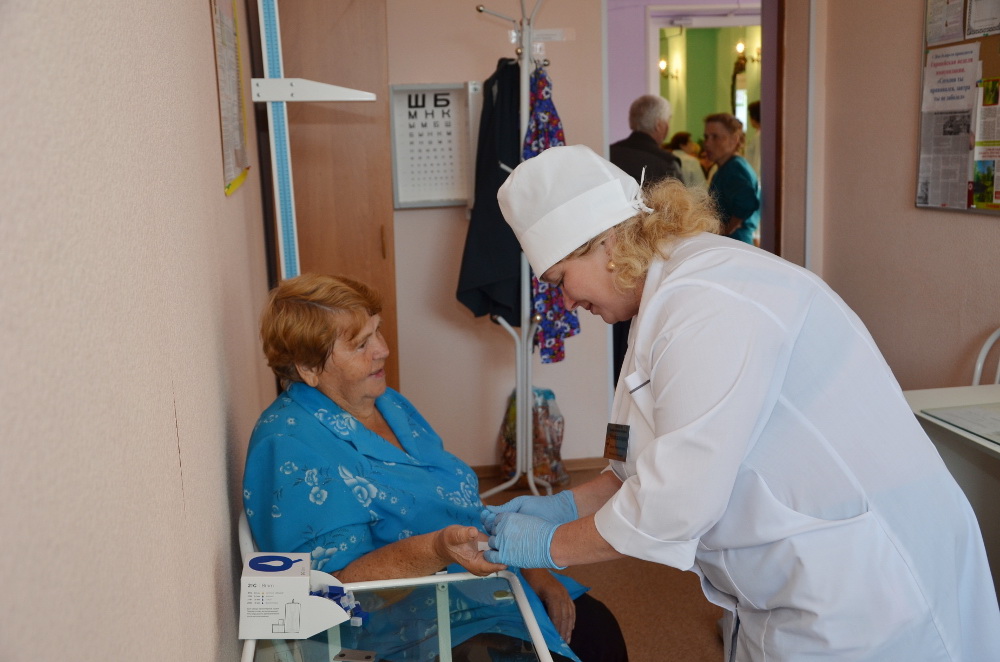 Более 19 тыс. кузбассовцев бесплатно проконсультировали специалисты выездных медицинских бригад