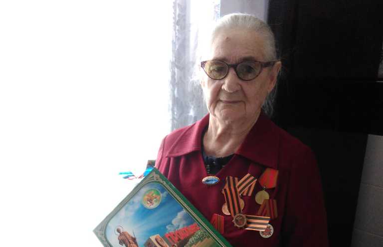 Две долгожительницы из Прокопьевска отметили 90-летний юбилей