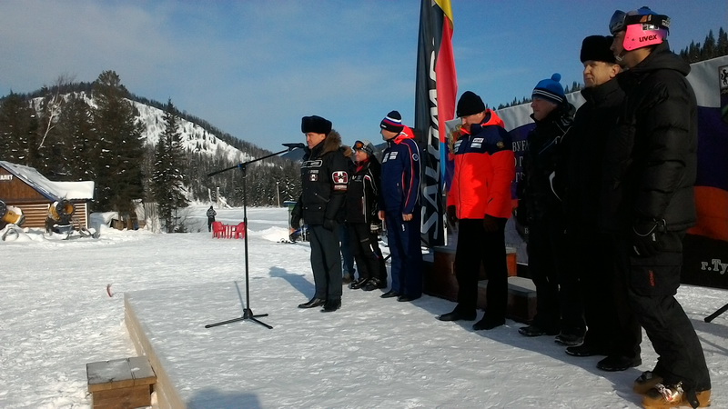 Всероссийские соревнования по горнолыжному спорту стартовали на горе Туманной в Таштаголе 