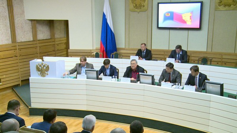 Губернатор Аман Тулеев провел рабочее совещание по вопросам здравоохранения 