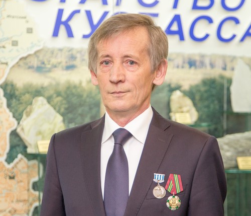 Руководитель КемТИПП(У) Михаил Кирсанов награжден «Золотым знаком «Кузбасс»
