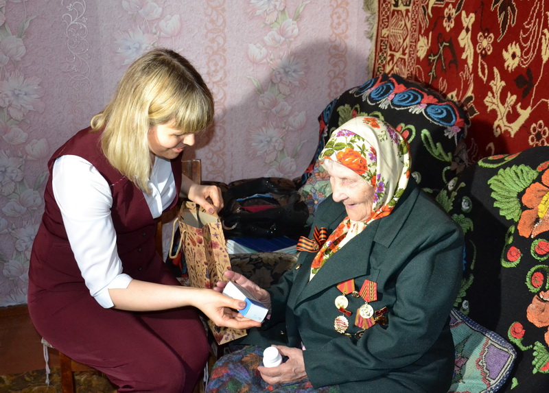 Ветераны Междуреченска получили лекарственные препараты по благотворительной акции в честь Дня Победы