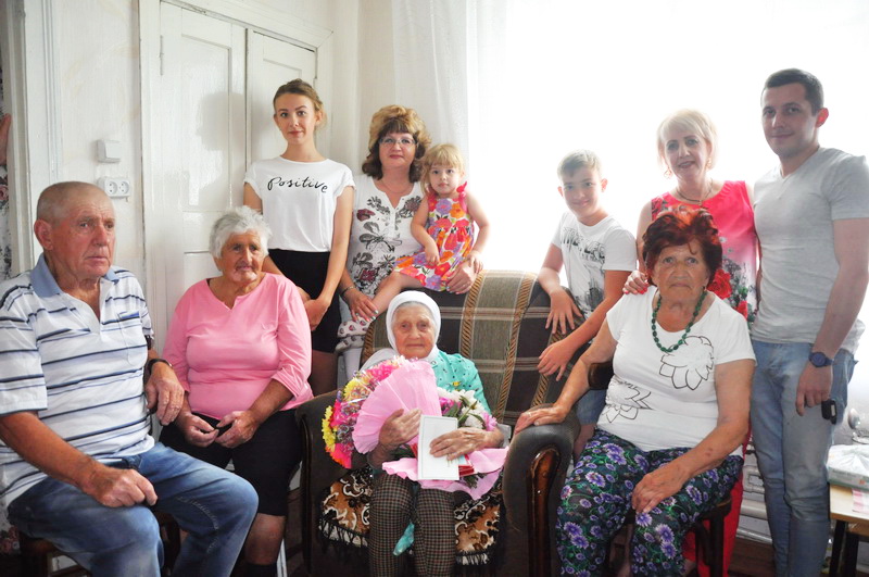 Жительница Прокопьевского района отпраздновали 100-летний юбилей