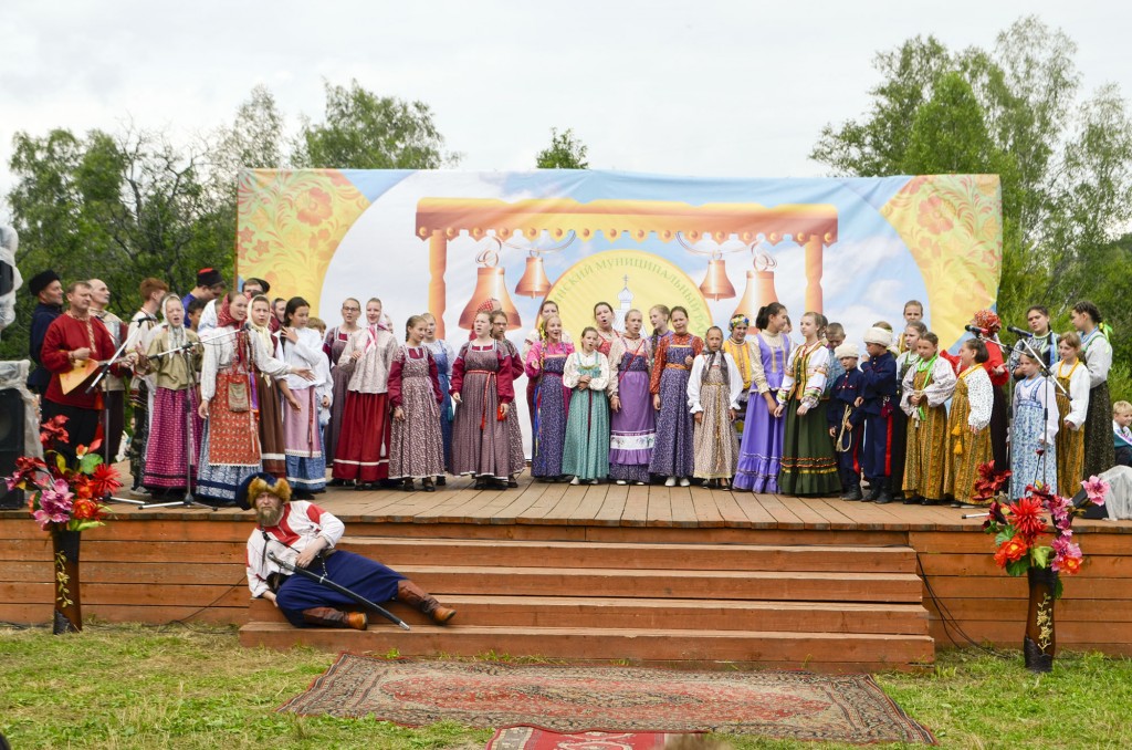 V Межрегиональный фестиваль национальных культур «Истоки» прошел в Крапивинском районе