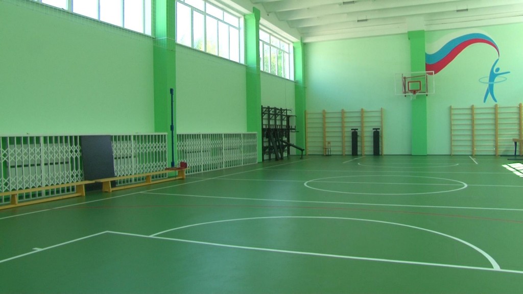 В Междуреченске капитально отремонтирован спортзал гимназии № 24