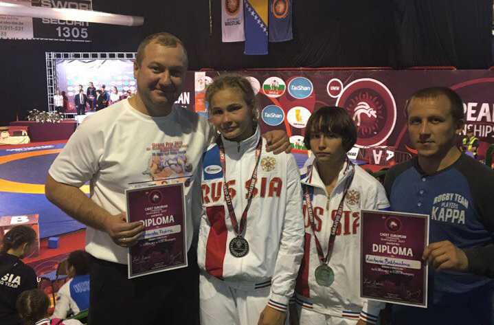 Лучана Бекбаулова и Александра Прокина успешно выступили на первенстве Европы по спортивной борьбе