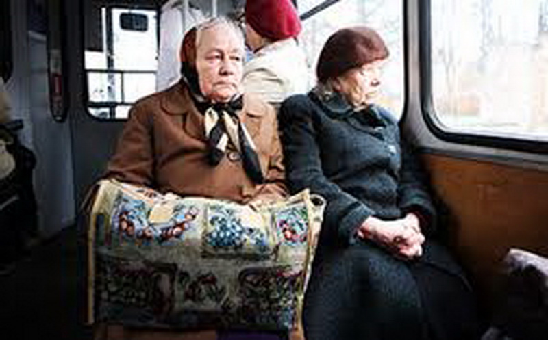 1 октября в Кузбассе проезд для пенсионеров в общественном транспорте будет бесплатным